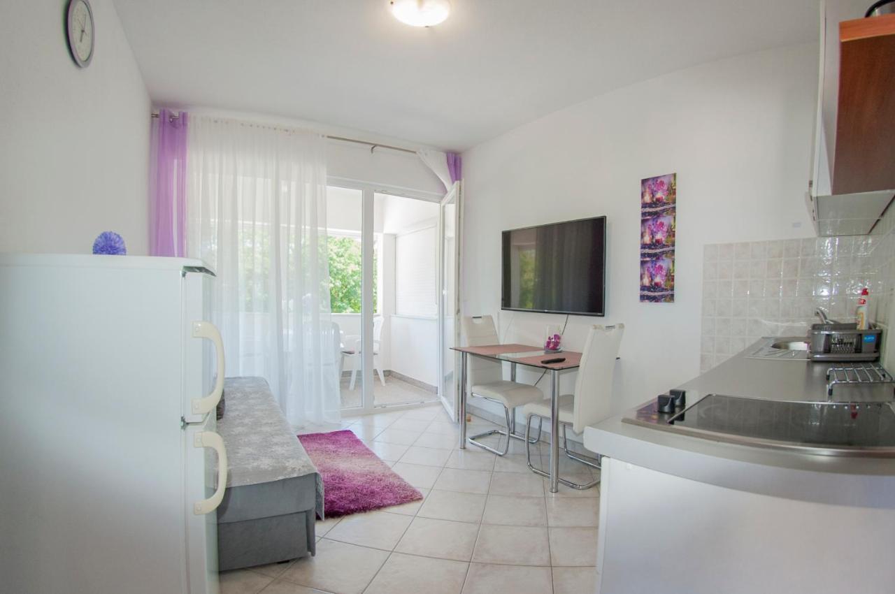Apartments Somi Пореч Екстер'єр фото