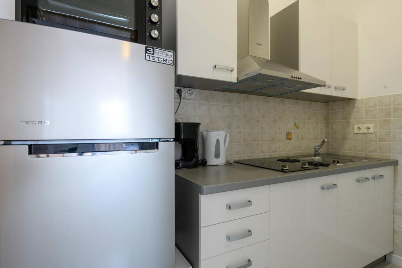 Apartments Somi Пореч Екстер'єр фото